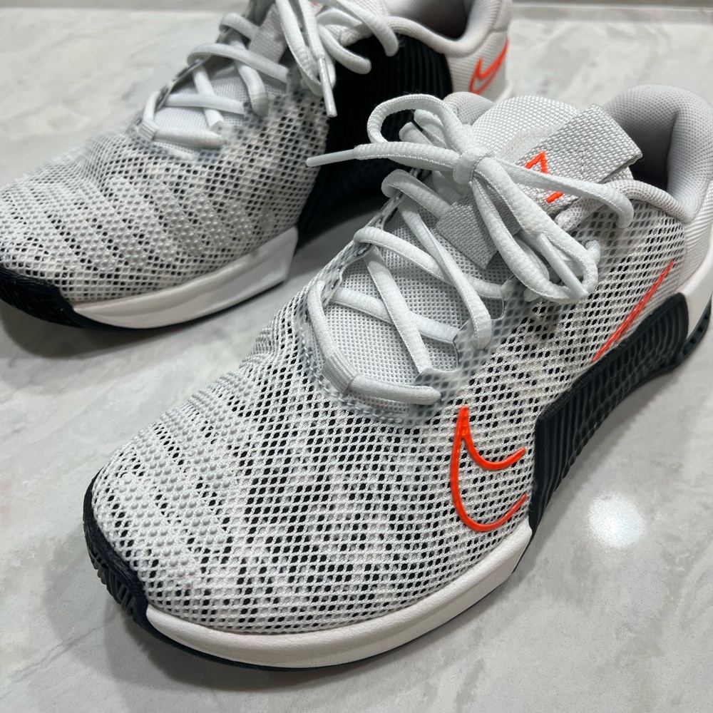 Nike METCON White and Black Sneakers with Orange Accents, Brand New